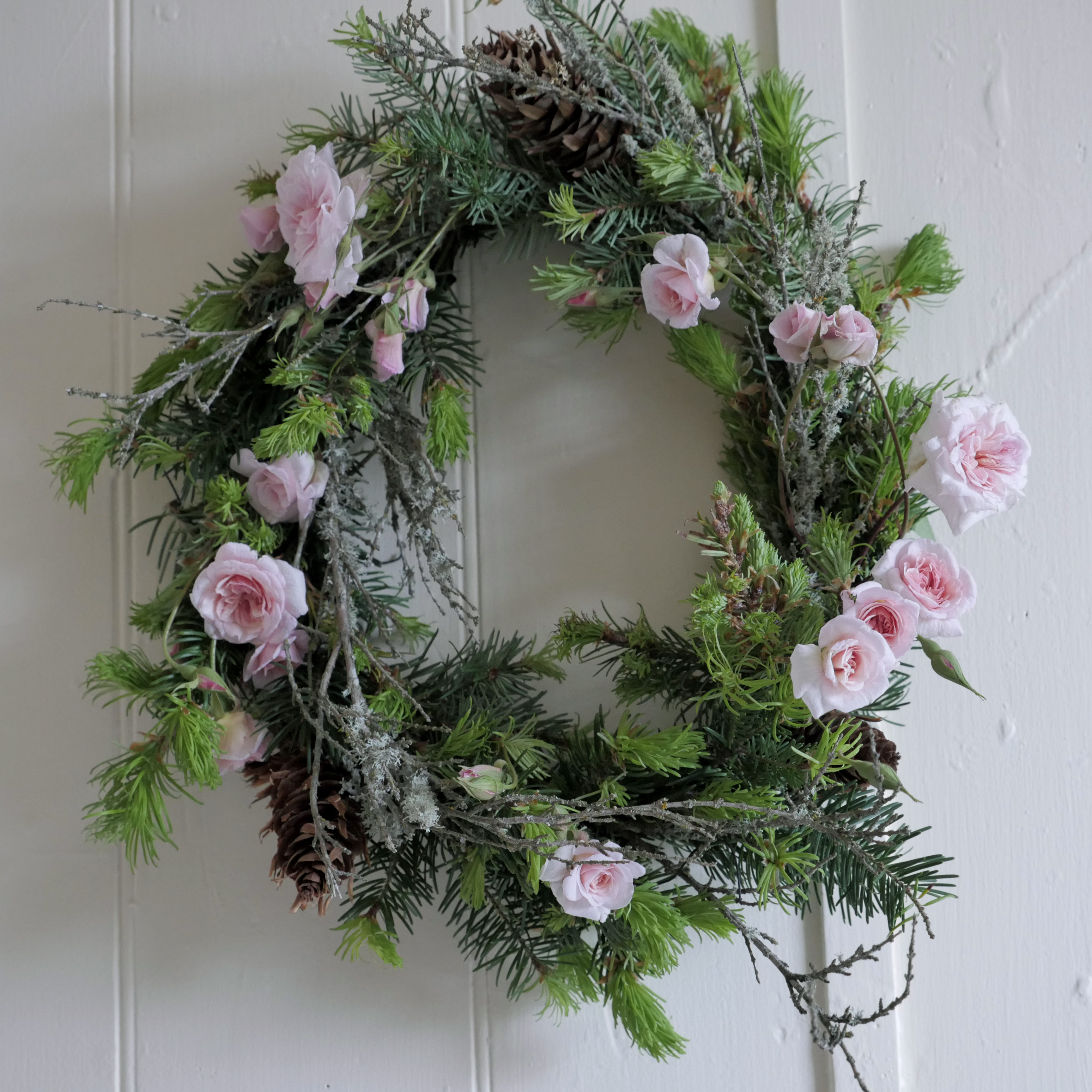 Co of Flowers Xmas Wreath.jpg